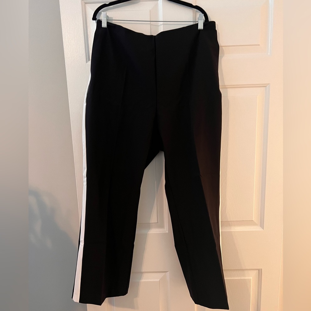 Black & White Pull on Pants - NWT